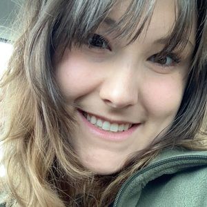 Meet your Posher, Abby